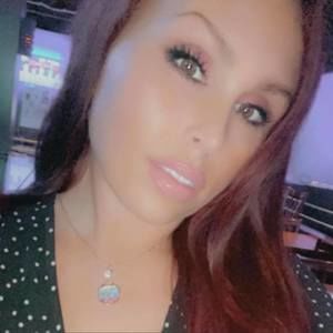 Meet your Posher, Layla